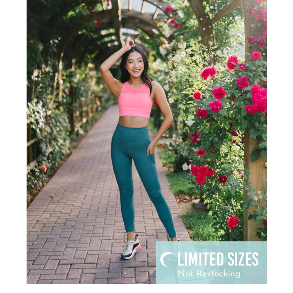 Dark 🔅Teal🔅 Floral Light n Tights 7/8